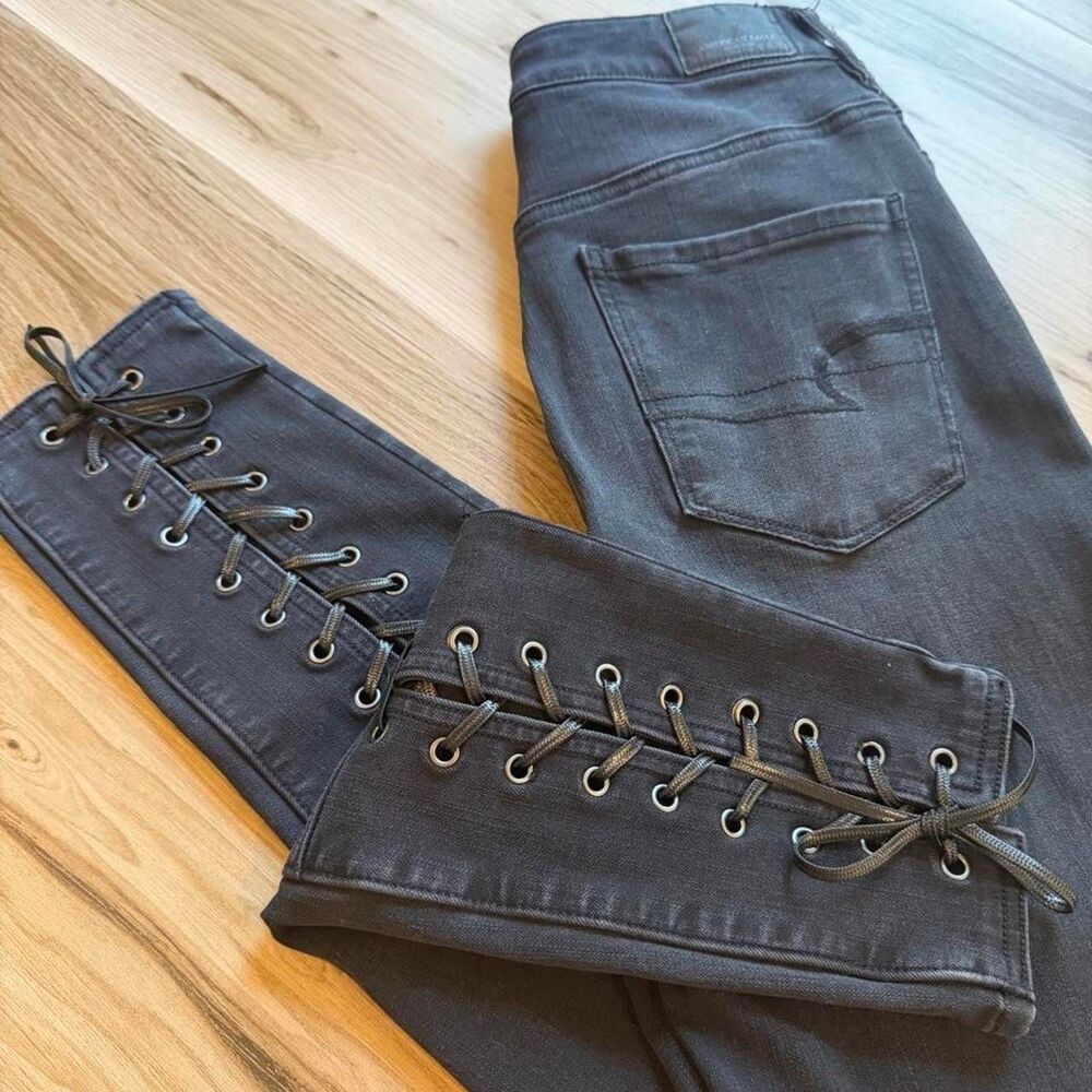American Eagle Women's Black Lace up Cropped Jeans